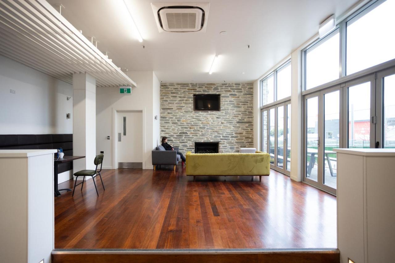 The Brownston Hostel Wanaka Eksteriør billede