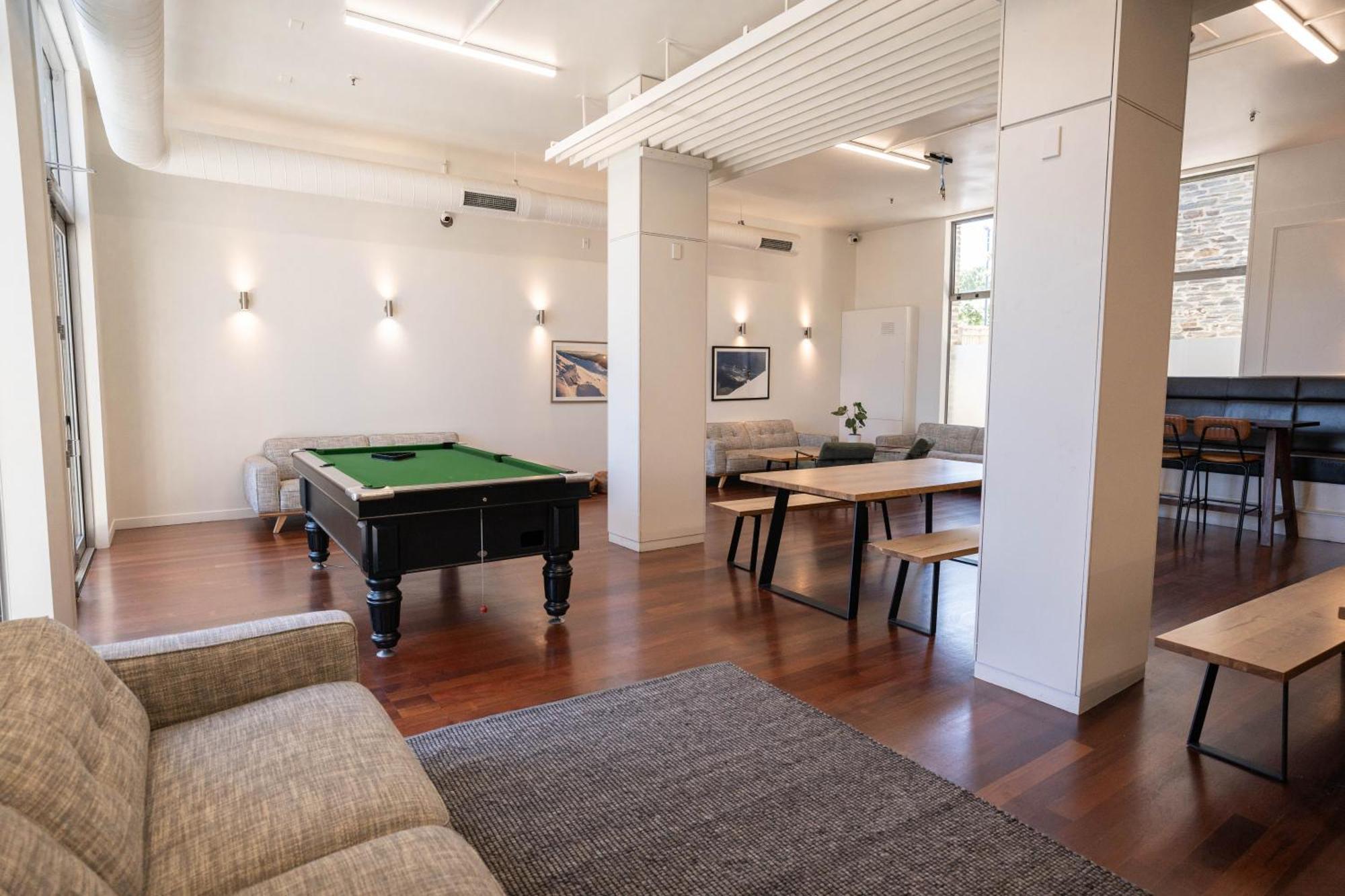 The Brownston Hostel Wanaka Eksteriør billede