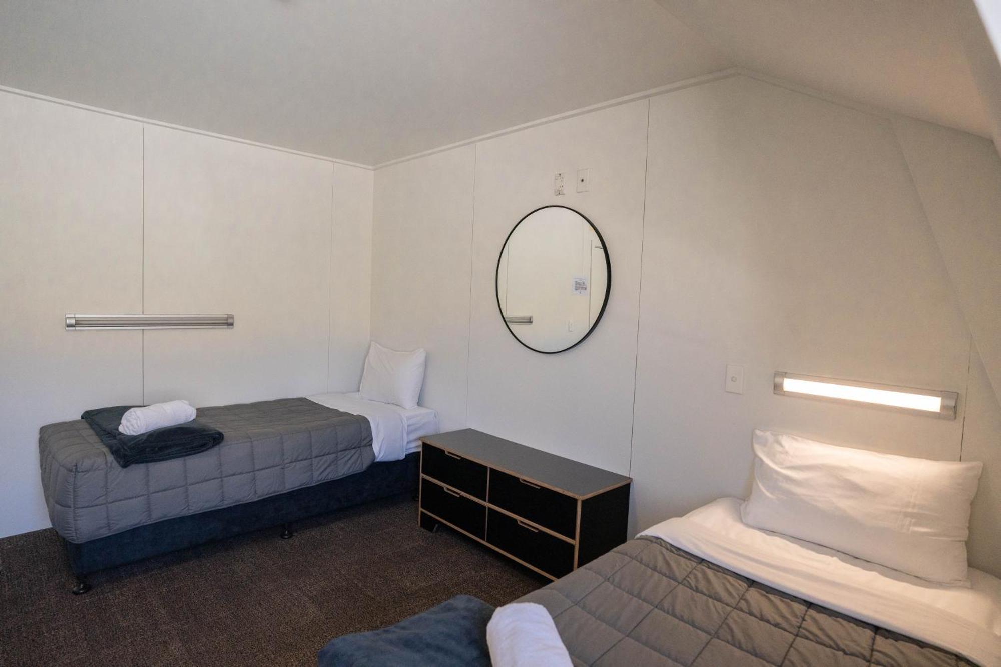The Brownston Hostel Wanaka Eksteriør billede