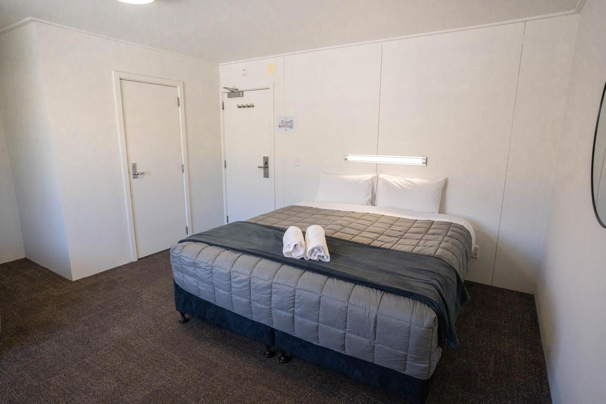 The Brownston Hostel Wanaka Eksteriør billede